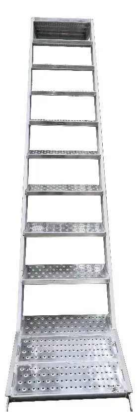 ESCADA DE ALUMÍNIO