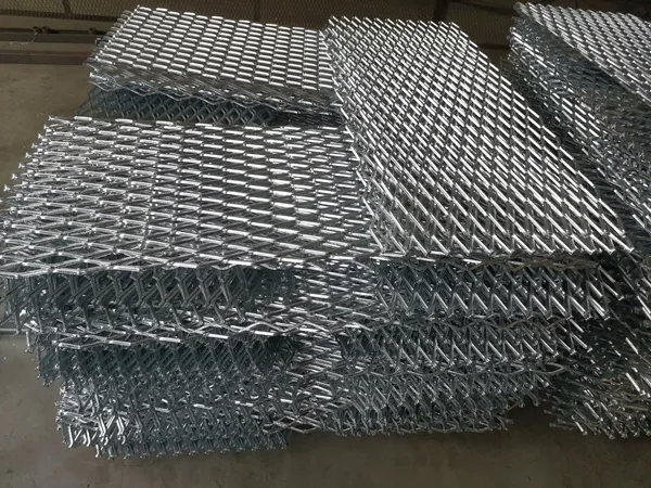 Grelha de Metal Expandido - Malha de Aço para Andaime