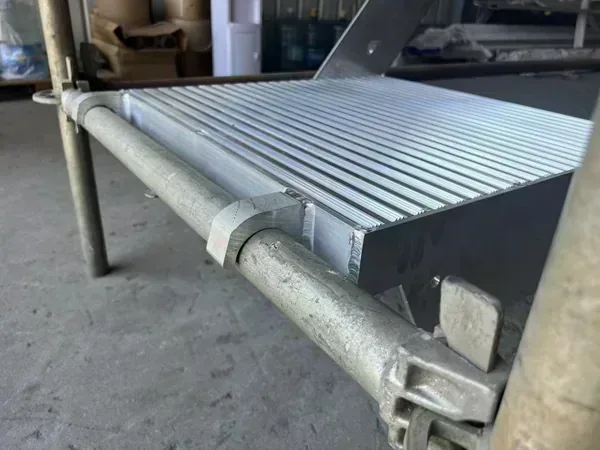 Crochet de l'escalier en aluminium