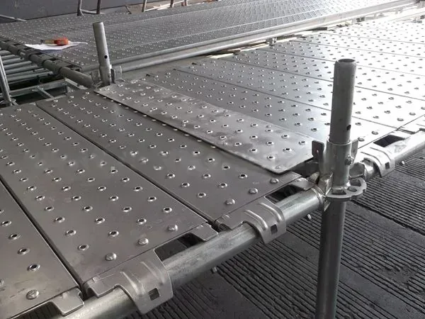 Planche de remplissage installée sur le ledger
