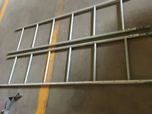 Escalera de Andamio Ringlock - Escalera de Acceso de Acero Antideslizante